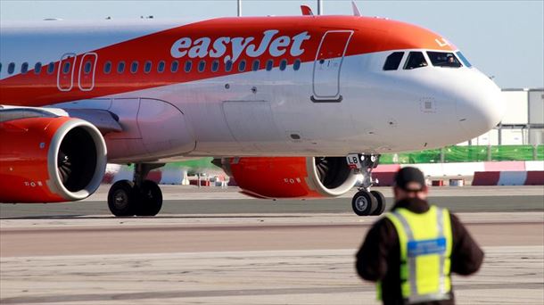 Agencia Viajes: "Si el vuelo no se llena, se anula y recolocan a los pasajeros"