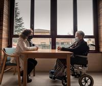 Las residencias de Euskadi permitirán visitas de familiares en habitaciones