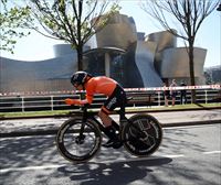 Mikel Bizkarrak Euskaltel-Euskadin jarraituko du 2025era arte 