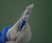 La EMA cree que las vacunas de Pfizer y Moderna contra la covid pueden causar reglas con sangrado abundante
