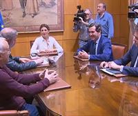 Espainiako Gobernuak lan-erreforma adostu du CEOE patronalarekin eta CCOO eta UGT sindikatuekin