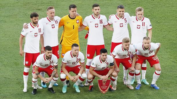 La selección de Polonia en la Eurocopa 2020. Foto: EFE