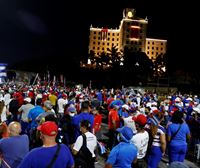 Miles de personas piden el final del bloqueo y apoyan la Revolución en La Habana