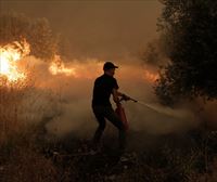 Turquía, Grecia e Italia libran su séptimo día de batalla frente a las llamas