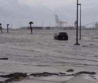 Gutxienez pertsona bat hil da Louisianan Ida urakanaren ondorioz