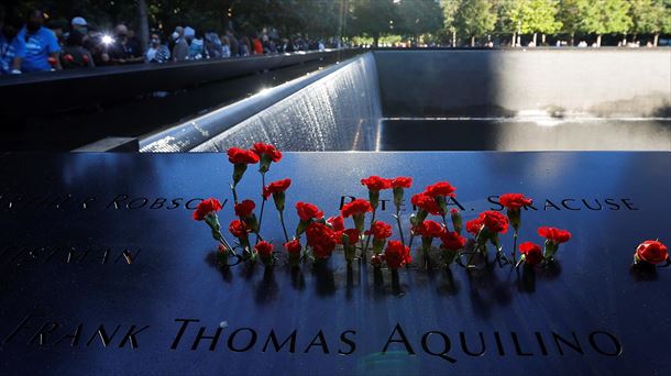 Nueva York recuerda los atentados del 11-S 20 años después con un solemne acto. Foto: EFE