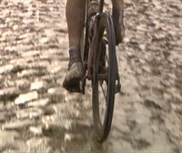 El pavés y el barro marcan la París-Roubaix