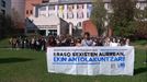 EHUko Arkitekturako ikasleek manifestazioa egin dute zakila klasean erakutsi zuen irakaslearen aurka