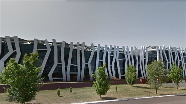 El grupo Baskonia-Alavés solicita ampliar en 1500 metros el espacio para Euneiz en el edificio de Kutxabank
