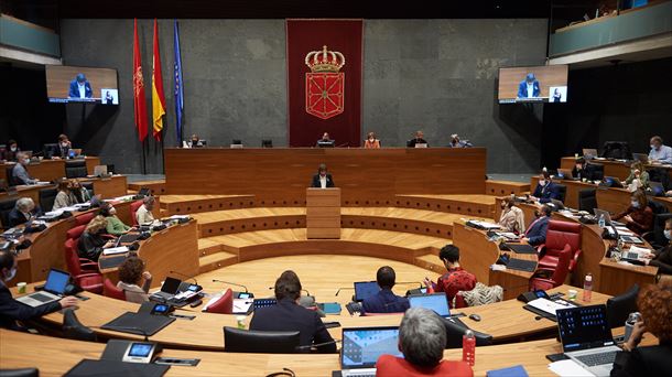 Pleno del Parlamento de Navarra: Debate sobre el estado de la Comunidad Foral