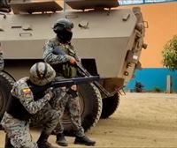 Policías y militares de Ecuador controlan la cárcel de la masacre en Guayaquil