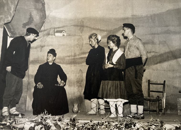 Itziar Aizpuru en Getaria, 1962.