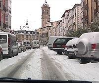 Vitoria-Gasteiz y Álava se preparan para la llegada, mañana, de la nieve