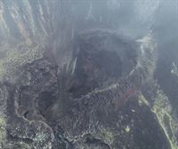 El cono principal del volcán de La Palma, a vista de dron