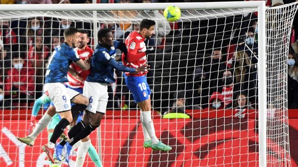 Granada vs Alaves: Santander Ligako laburpena, golak eta jokaldirik onenak