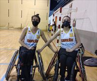 Agurtzane Egiluz, Naiara Rodríguez y Beatriz Zudaire, en el Europeo de baloncesto en silla de ruedas