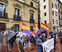 Euskadiko Mugimendu Errepublikanoak eta Ezker Anitzak Konstituzio errepublikanoa eskatu dute