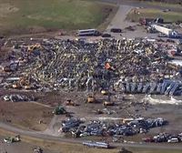 Sigue la búsqueda de los trabajadores de la fábrica de velas de Mayfield destrozada por un tornado