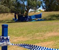 Mueren cinco niños en Australia después de que el viento levantara del suelo un castillo hinchable