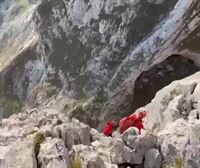Rescatado un escalador que pasó la noche atrapado en una fisura en el monte Anboto 