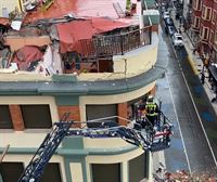 Mueren dos trabajadores al derrumbarse el techo de un colegio de Gijón