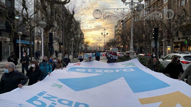 Sareren manifestazioa, Donostian. Argazkia: Xabier Urteaha | EITB MEDIA