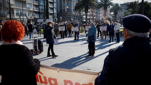 El movimiento de pensionistas de Gipuzkoa en una concentración celebrada en San Sebastián