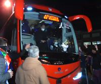Incidentes a la llegada del autobús del Atlético de Madrid a Anoeta