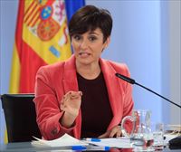 Gutxieneko diru-sarrera Euskadira transferitzeko konpromiso argia agertu du Espainiako Gobernuak