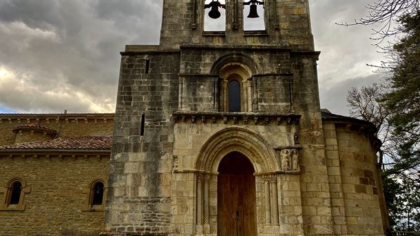 La congregación benedictina de Estíbaliz abandonará el santuario el próximo mes de septiembre