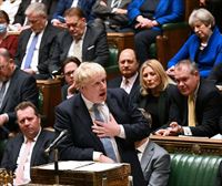 El Parlamento británico aprueba investigar a Boris Johnson por las fiestas en Downing Street