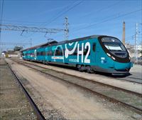 CAF e Iberdrola firman un acuerdo para impulsar el tren de hidrógeno verde