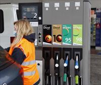 El litro de combustible será 15 céntimos más barato en Iparralde a partir del 1 de abril