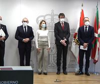 Gobierno español e instituciones vascas firman los protocolos para la llegada del TAV a Vitoria y Bilbao