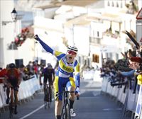 Herregodts gana la primera etapa de la Vuelta a Andalucía; Okamika finaliza tercero e Isasa cuarto