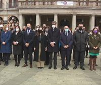 Los ayuntamientos vascos guardan cinco minutos de silencio en apoyo al pueblo de Ucrania