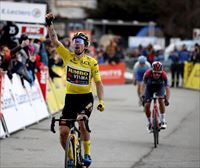 Roglic deja sentenciada la carrera en el Col de Turini