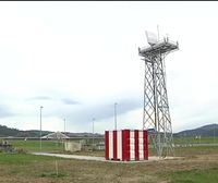 El aeropuerto de Bilbao estrena un radar que detecta aves