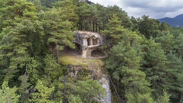 Las cuevas del concejo de Pinedo datan de los siglos VI-VII. JC ABASCAL