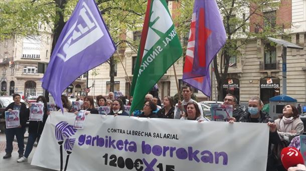 Una manifestación de las trabajadoras del sector de la limpieza de Bizkaia. 