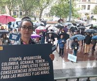 Amnistía Internacional pide en San Sebastián más protección para las mujeres en los conflictos armados