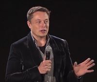 Elon Muskek iragarri du Twitter tarifa arin bat kobratzen hasi daitekeela erabiltzaile batzuei