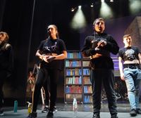 Alumnos y alumnas de Jaso Ikastola de Pamplona estrena el musical ''Sutan''