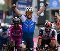 Cavendish se adjudica el primer esprint del Giro