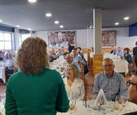 
San Isidro, de nuevo, reúne entorno a la mesa a los concejos de Vitoria-Gasteiz

