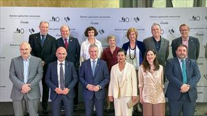 Una amplia representación de la sociedad vasca se reúne en el Guggenheim para celebrar los 40 años de EITB