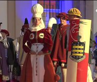 Moda desfile historikoa Portugaleten, hiribilduaren azken 700 urteak gogoratzeko