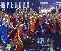 El Barça golea al Sporting de Huelva y se queda con la Copa de la Reina