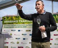 Arabako Txakolina con la añada 2021 en el Mercado de Abastos de Vitoria-Gasteiz