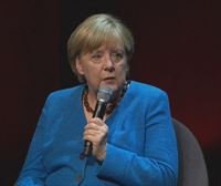 Angela Merkel defiende su política hacia Rusia y afirma no hacerse reproches